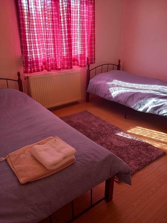 μονοκατοικια 3 δωματιων